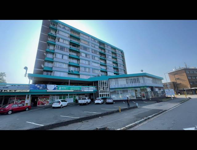 2.5 BEDROOM APARTMENT FOR SALE IN GLENWOOD